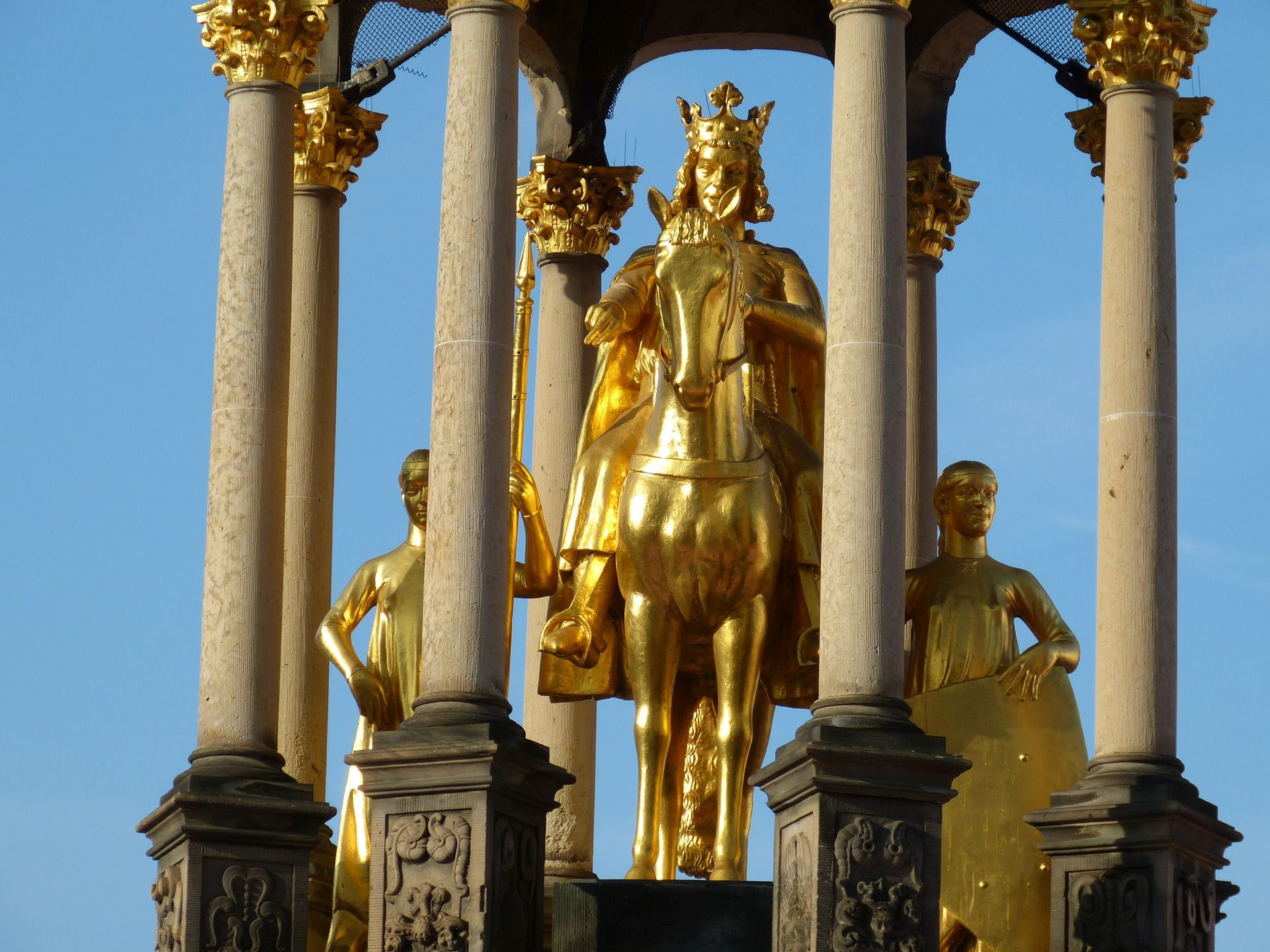 Multipolster Magdeburg am Bördepark Deutschlands größter Spezialist